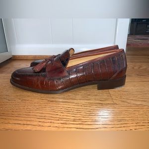Vintage Men’s Johnston & Murphy dress shoes. New in box. Beautiful